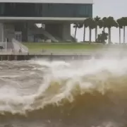 Helene impacta con toda su furia sobre la soleada Florida