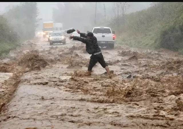 El paso del huracn dej catastrficas consecuencias en el sureste de EE.UU.