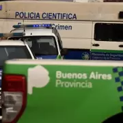 Un hombre fue acusado de matar y enterrar a su mujer en el patio de su casa