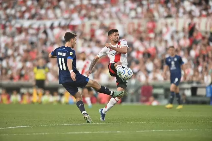 River no pudo con Talleres de local. Foto Prensa River