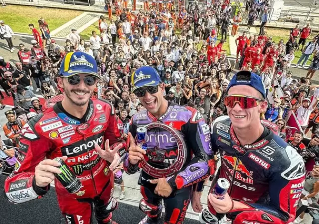 La celebracin del espaol tras el triunfo