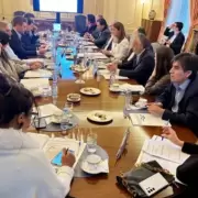 Gobernadores de provincias mineras buscan inversiones en Londres