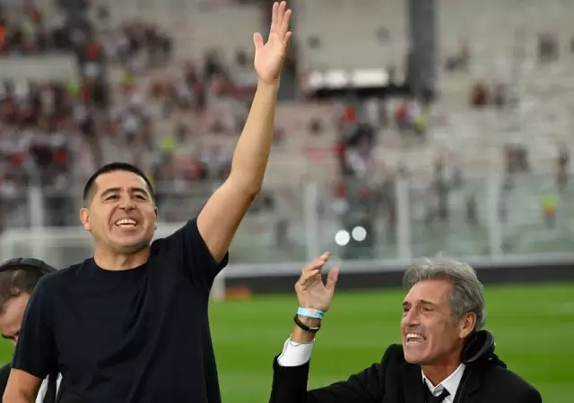 Riquelme luego de eliminar a River en abril del corriente a�o.