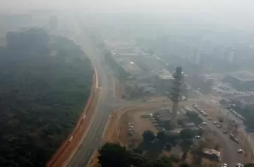 "Suponiendo que todo el mundo dejara de encender fuegos, el humo durara aproximadamente una semana", calcul una funcionaria.