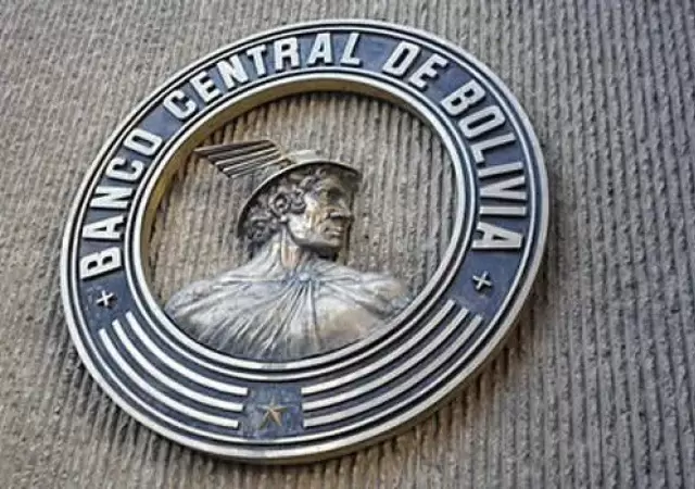 El Banco Central del pa�s del Altiplano habr�a cumplido con sus acreedores pese a una situaci�n econ�mica desalentadora.