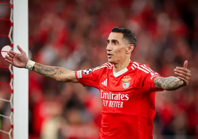 Di Mar�a da sus �ltimos pasos en Benfica