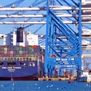Celebran y explican la reducci�n de aranceles de importaci�n