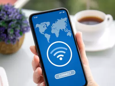 Las redes de wifi pueden estar creadas por gente que busca robarnos datos esenciales. �Cuidado con ellos!