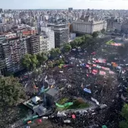 El Gobierno habilitar� a las universidades a que les cobren a extranjeros "no residentes"
