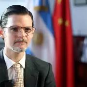Vaca Narvaja apoya acercamiento a China y advierte sobre la gesti�n de la Canciller�a