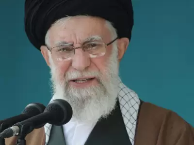 Al� Jamenei ponder� la importancia de la unidad entre los pa�ses musulmanes.