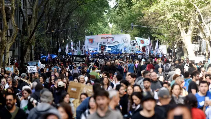"Hubo grupos que quisieron sacar ventaja y rédito político de una marcha que ni ellos manejaron" (Osvaldo Llancafilo)