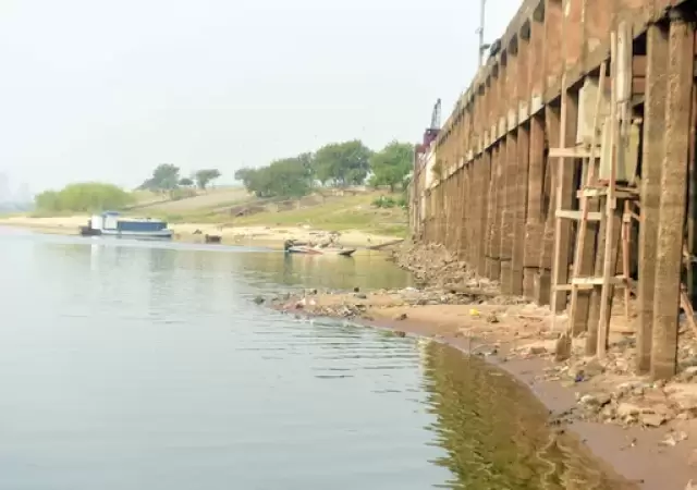 El r�o Paraguay en Asunci�n