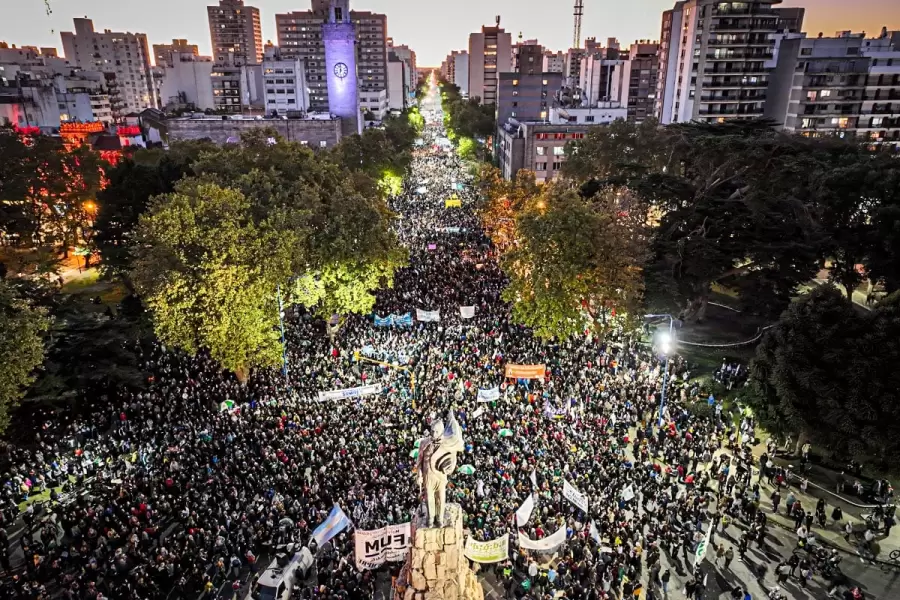 Movilizaciones masivas en ciudades del interior