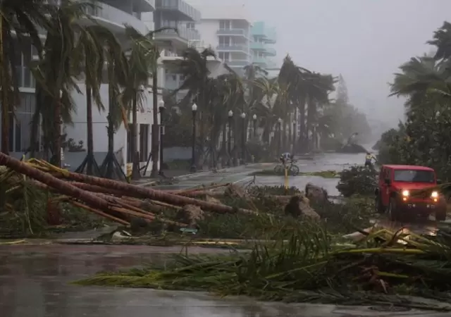 Milton se acerca a Miami y se declar� emergencia meteorol�gica