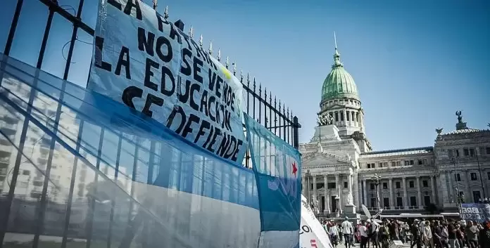 "Confiamos en que con las notas presentadas pidiendo esta sesi�n, podr�amos lograr los n�meros para llegar a esta insistencia" (C. Yutrovic)