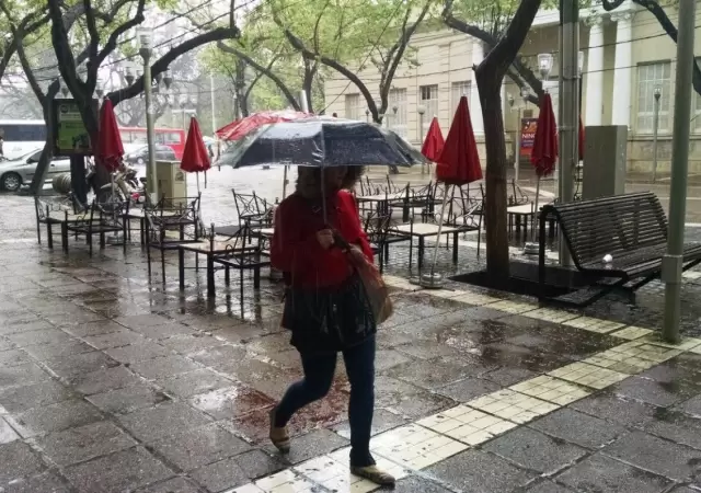 Pasados por agua: alerta naranja y nevadas en la cordillera, �hasta cu�ndo durar� el temporal?