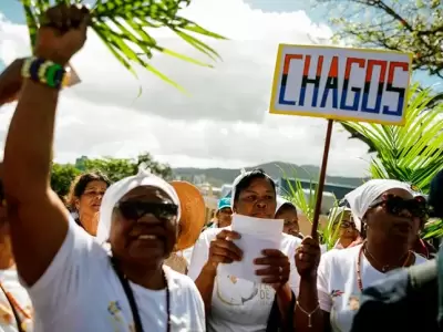 En la isla m�s grande del archipi�lago de Chagos funciona la importante base aeronaval de Diego Garc�a, compartida por Reino Unido y EE.UU.