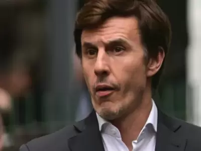El pol�tico sum� otro esc�ndalo y se trata de la madre de una de sus exparejas.