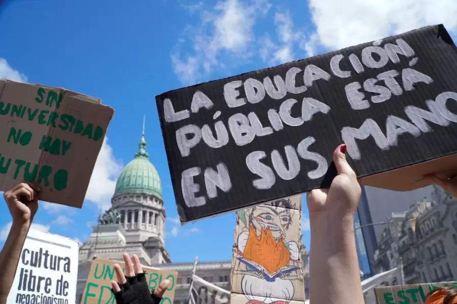 Protestas frente al Congreso