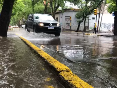 Algunas calles resultaron anegadas