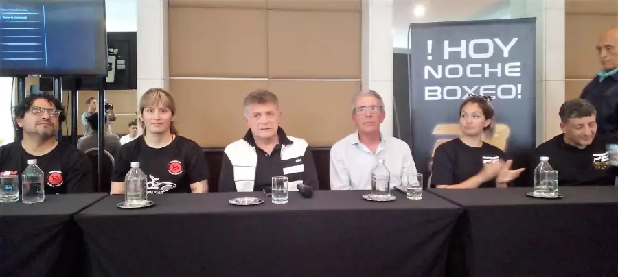 Conferencia de prensa previa al evento. FOTO: Federaci�n de Box.