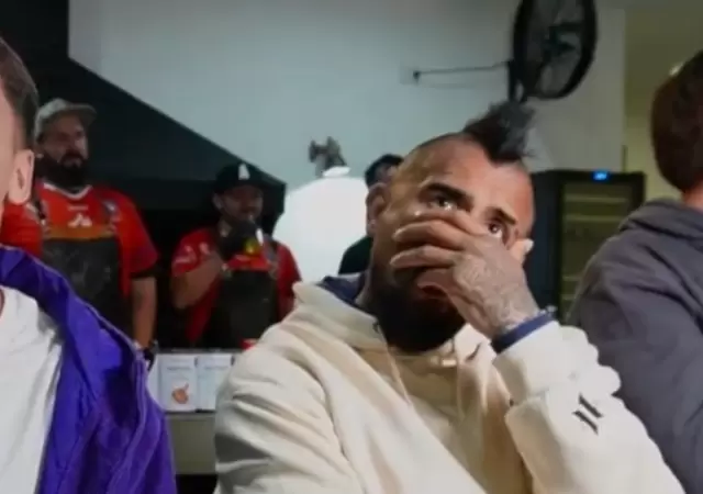 Arturo Vidal junto al Colo Gil, su compa�ero, durante el vivo.