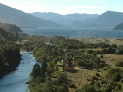 La Villa Lago Meliquina se encuentra a unos 40 kil�metros de San Mart�n de los Andes.