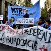 Avanza un plan de lucha de estudiantes de todo el pa�s contra el ajuste