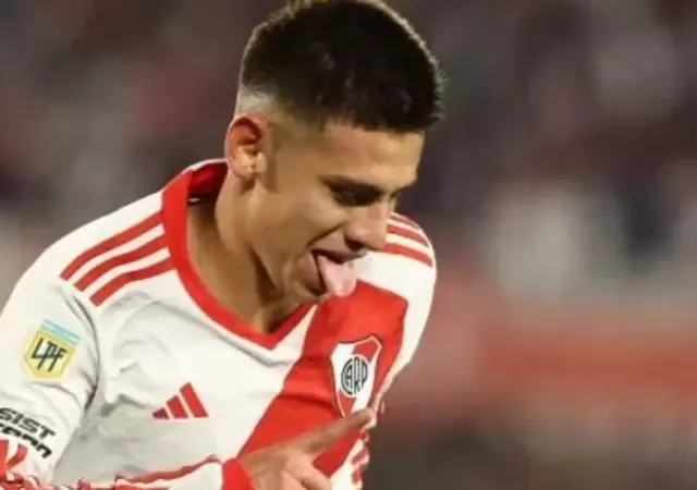 Echeverry podr�a seguir un tiempo m�s en River. �Se dar�?