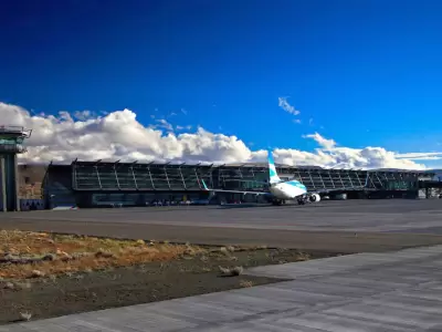 Aeropuerto de El Calafate, Santa Cruz
