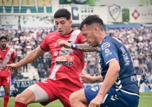 Deportivo Maip� perdi� con Quilmes 3 a 0. Foto/ Prensa Quilmes