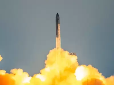 Un Hito en la Ingenier�a Espacial con la Recuperaci�n de su Propulsor Starship