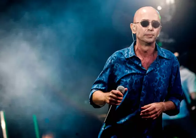El Indio Solari habl� de todo y elogi� a las nuevas juventudes.