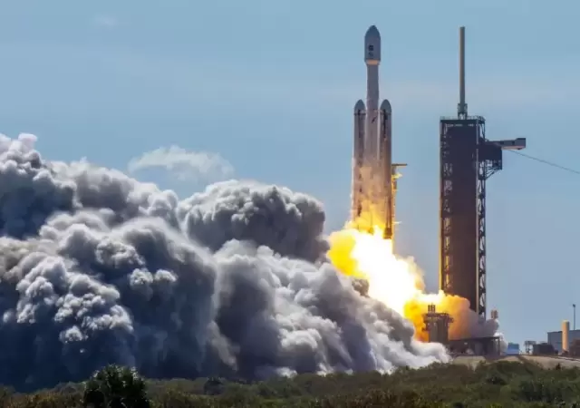 Una nave de la NASA, conocida como la sonda Clipper fue lanzada en un viaje de 6 a�os