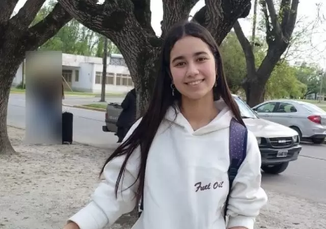 El d�a que Selene part�a de Ver�nica hacia Bariloche con sus compa�eros.