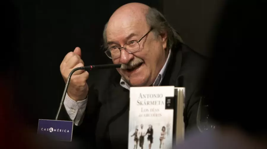 Antonio Sk�rmeta