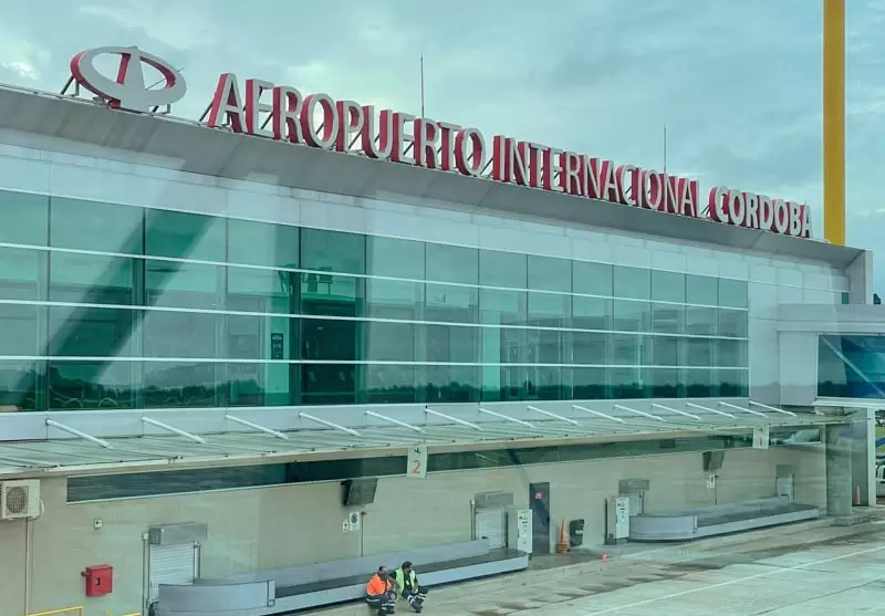 Aeropuerto Internacional Ingeniero Aeron�utico Ambrosio Taravella (C�rdoba)