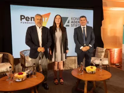 Alfredo Cornejo, Mar�a Eugenia Vidal y Marcelo Orrego.