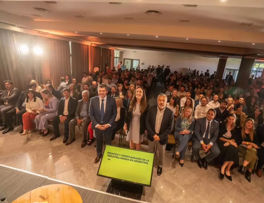 Fundación Pensar