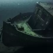Encontraron un barco hundido de hace m�s de 100 a�os en el lago Nahuel Huapi