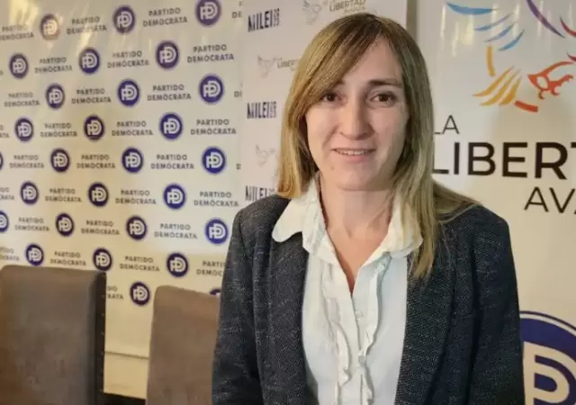 Mercedes Llano hizo hincapi� en que, "la universidad p�blica no es propiedad de ning�n partido".