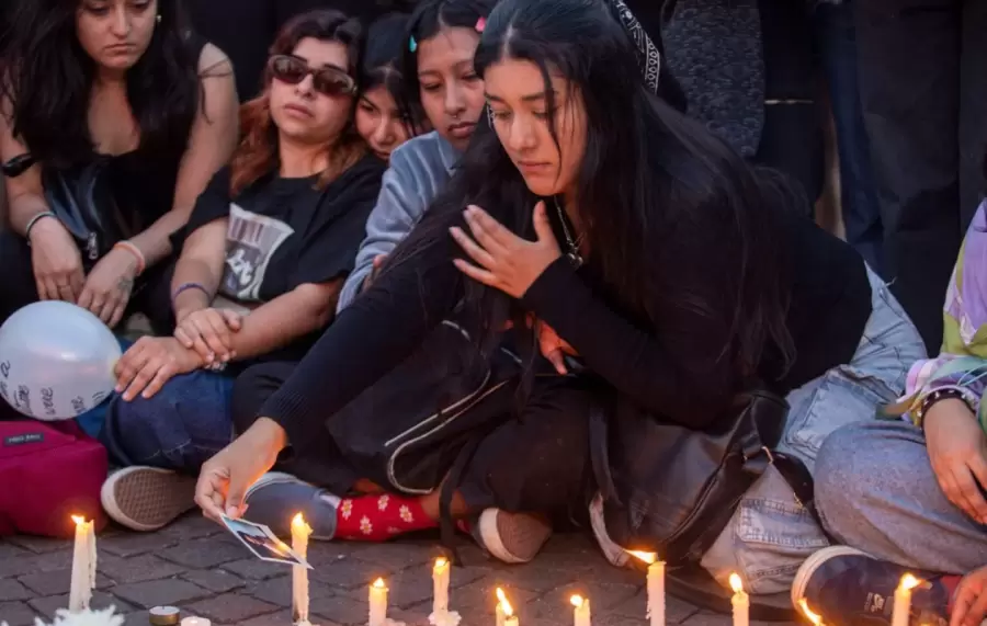 Los seguidores de Liam Payne se reunieron para homenajearlo en el Obelisco.