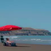 �Sol, arena y ahorro! Las 3 playas m�s econ�micas de Argentina, seg�n la IA