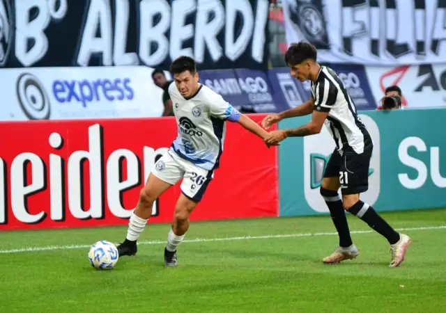 La Lepra estuvo lejos de realizar un buen partido.