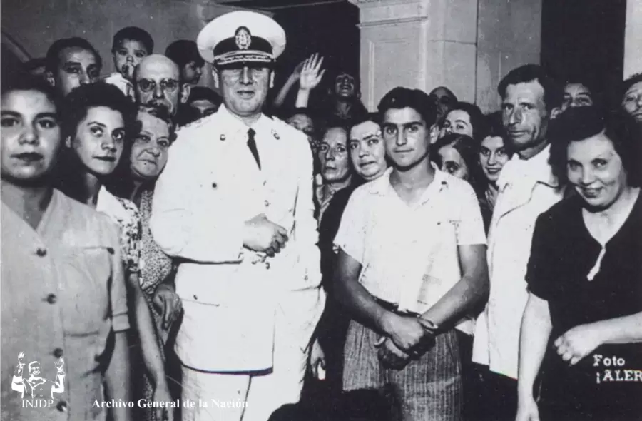 Juan Domingo Per�n act�a desde el poder
