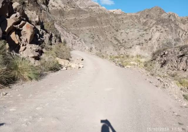 Muchos caminos fueron cortados por las nevadas