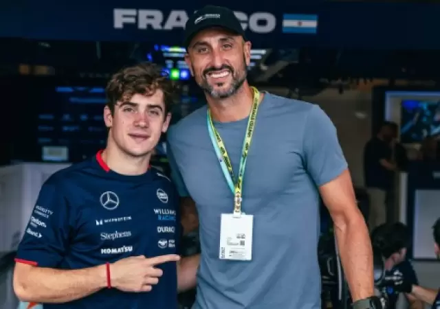 Manu Gin�bili estuvo con Franco Colapinto en la zona boxes