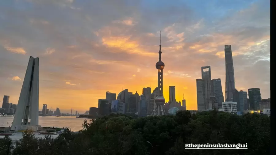 Shangh�i es la ciudad m�s grande del pa�s y un n�cleo financiero mundial.