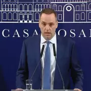 El Gobierno elimina exenciones al IVA para medios: impacto y reacciones
